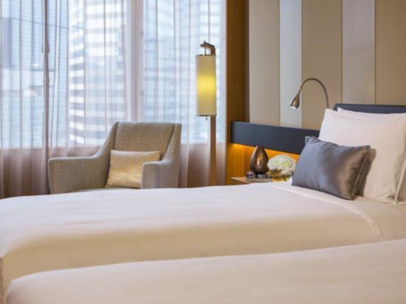 Renaissance Kowloon Hotel Hongkong Exterior foto